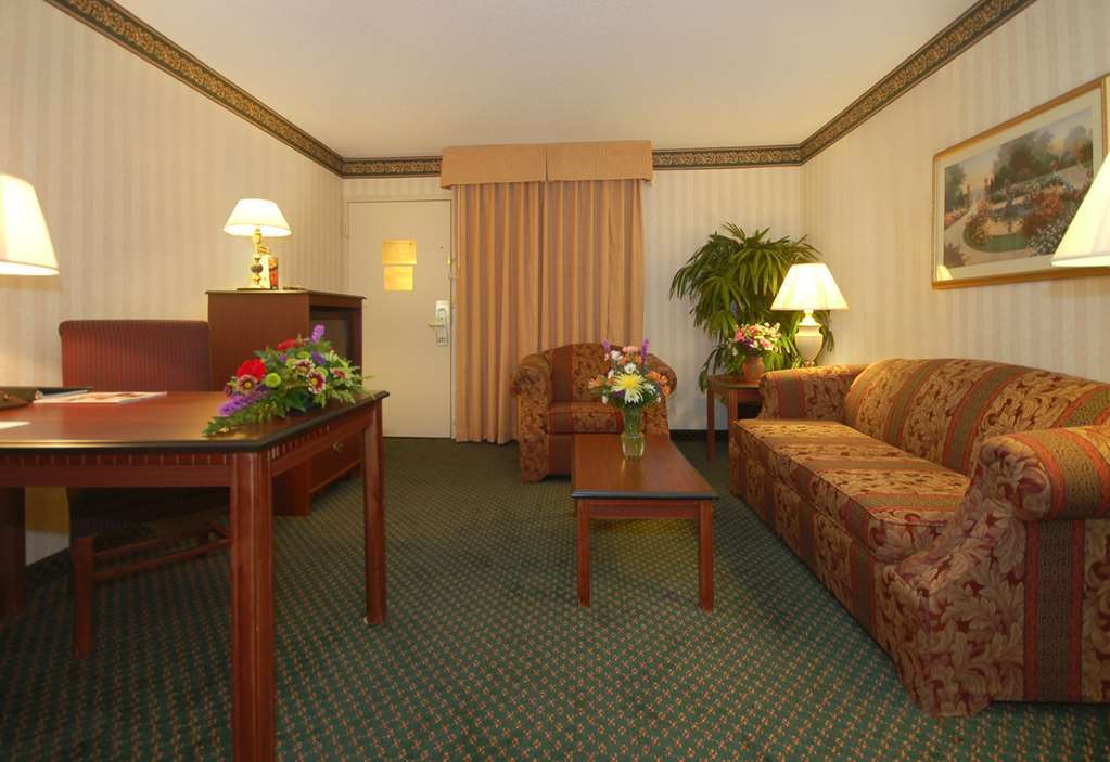 Embassy Suites By Hilton Cincinnati Northeast - Blue Ash Habitación foto